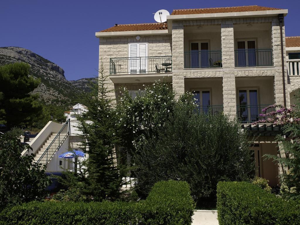 Villa Jasmin Bol Exterior foto